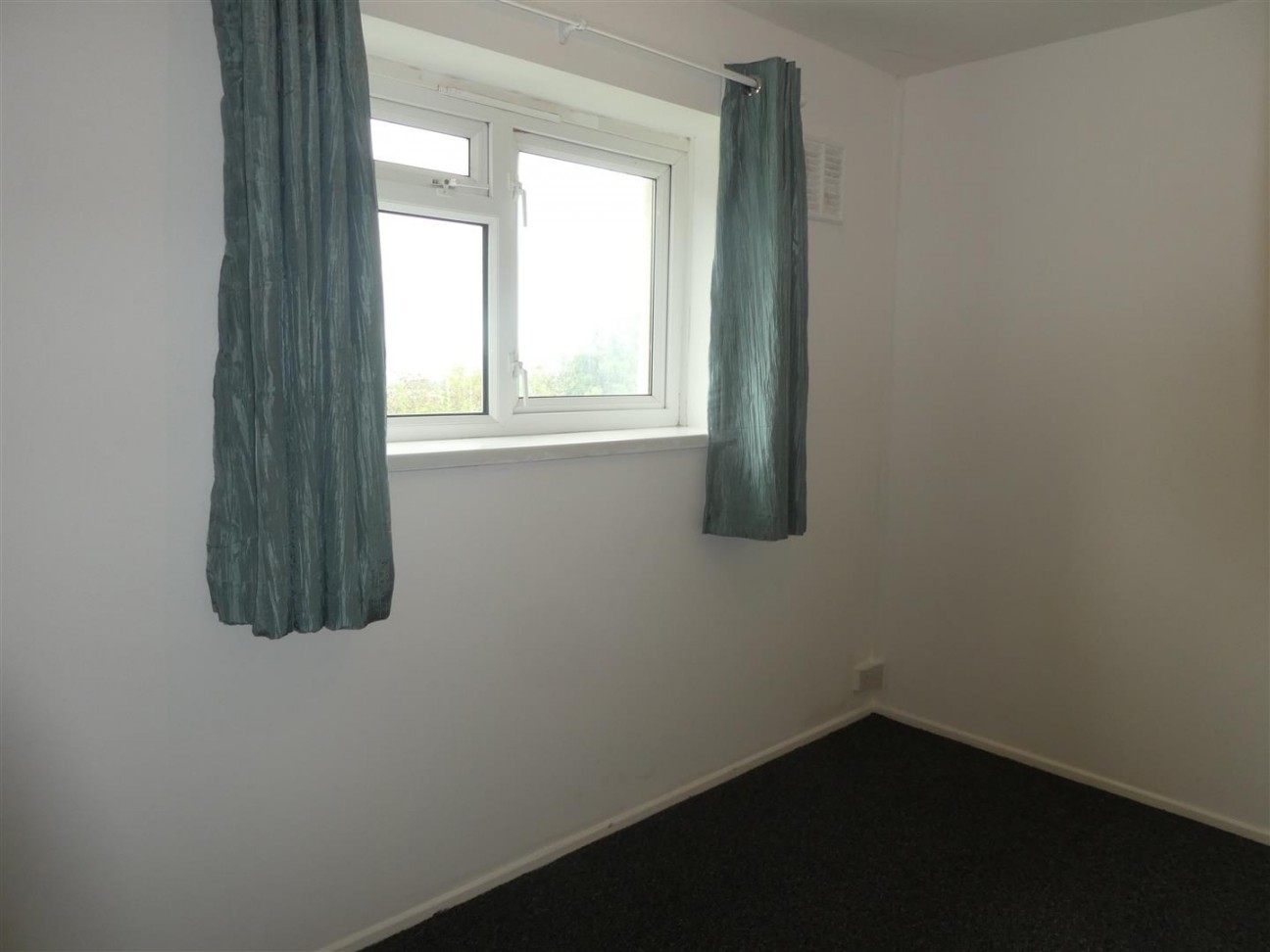 Caergynydd Road, Waunarlwydd, Swansea