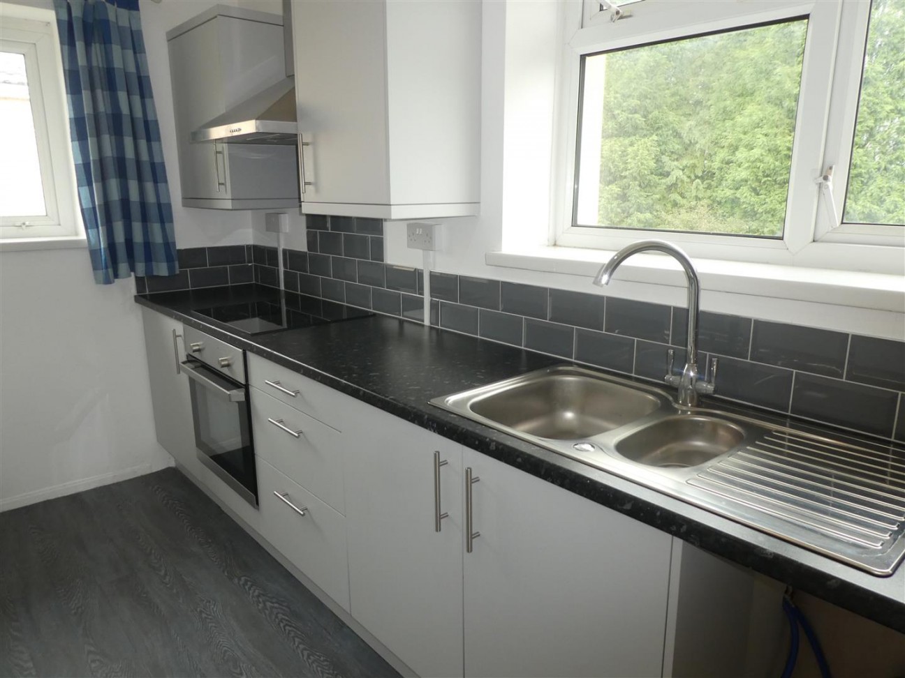 Caergynydd Road, Waunarlwydd, Swansea