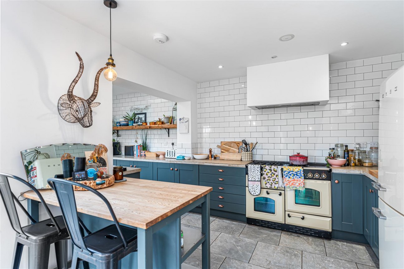 Deepslade Close, Southgate, Swansea