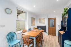 Westbourne Grove, Sketty