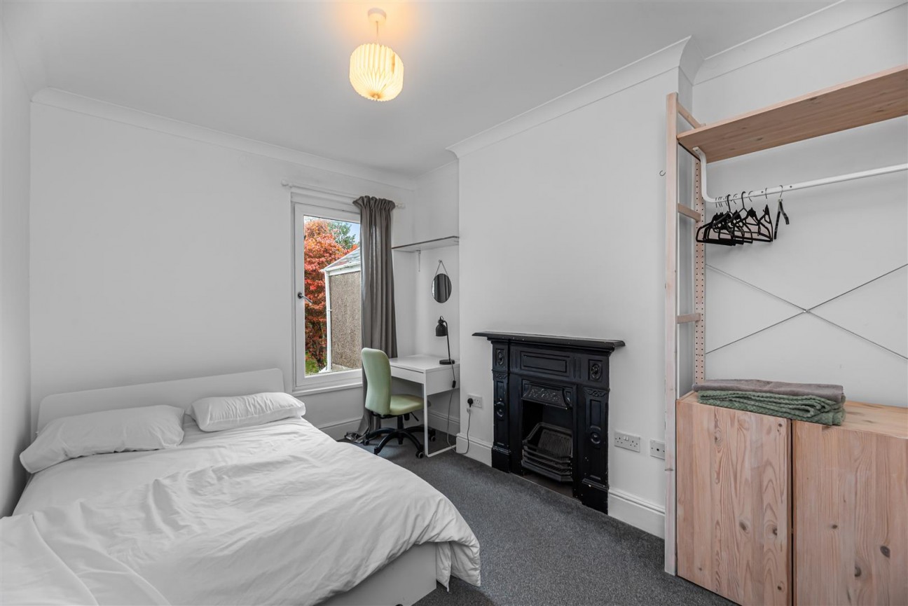 Westbourne Grove, Sketty