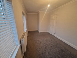 St. Margarets Avenue, Jersey Marine, Neath