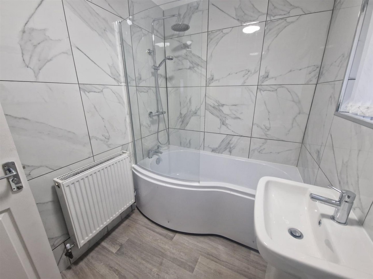 St. Margarets Avenue, Jersey Marine, Neath