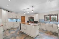 Mwrwg Road, Llangennech, Llanelli