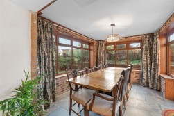 Mwrwg Road, Llangennech, Llanelli