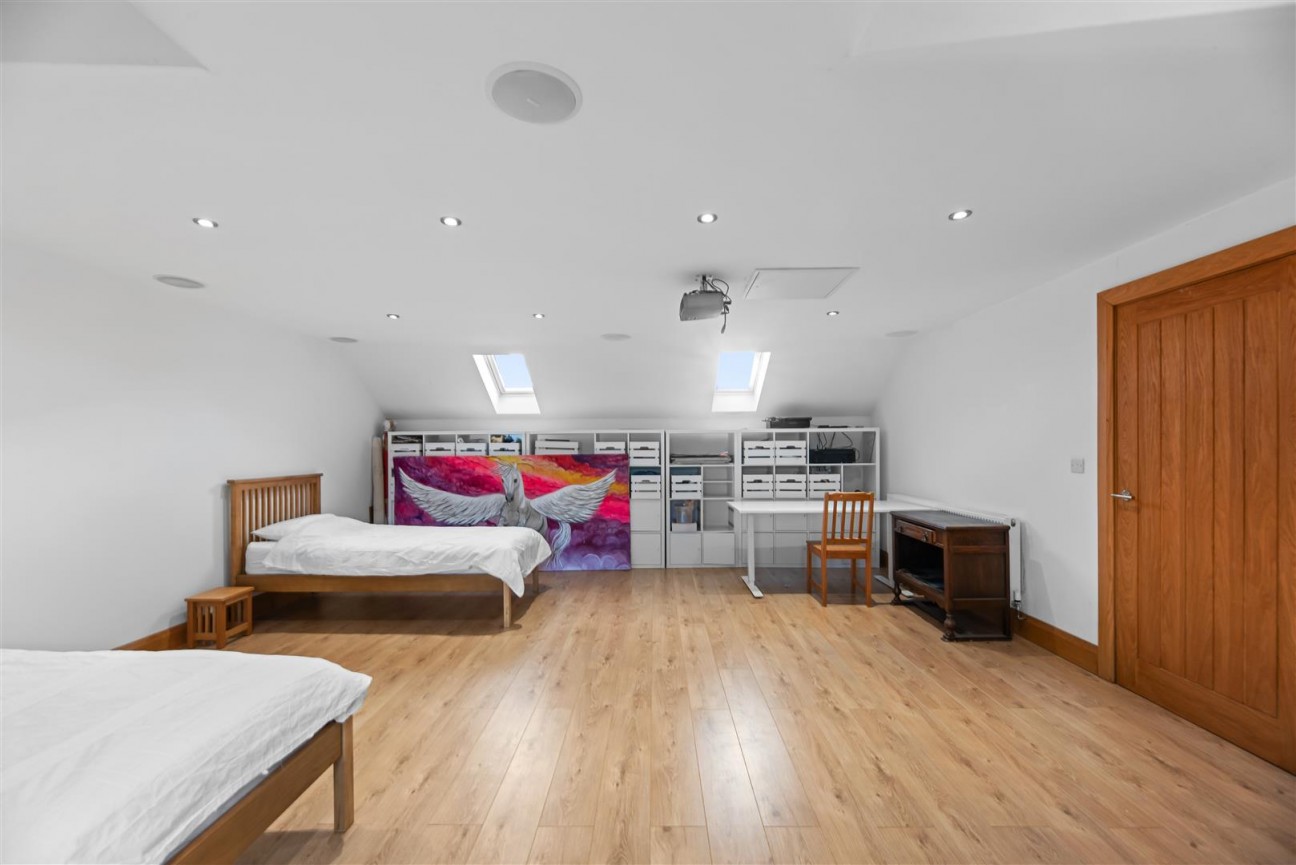 Mwrwg Road, Llangennech, Llanelli