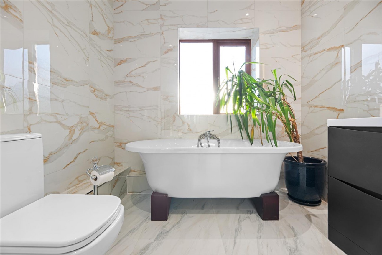 Mwrwg Road, Llangennech, Llanelli