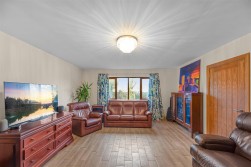 Mwrwg Road, Llangennech, Llanelli