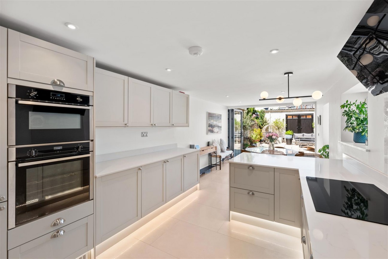 Eaton Crescent, Swansea