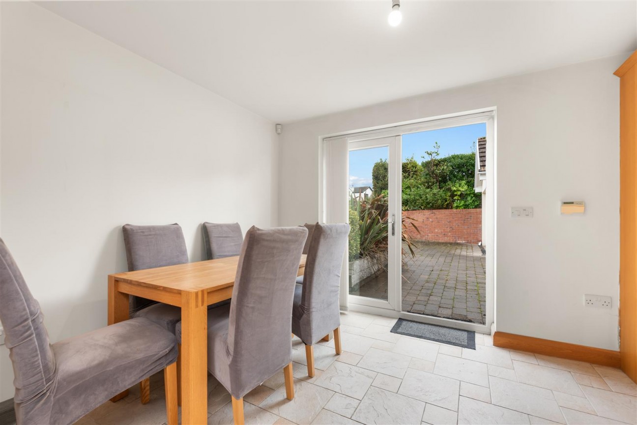 Long Shepherds Drive, Caswell, Swansea