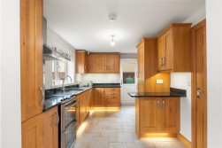 Long Shepherds Drive, Caswell, Swansea