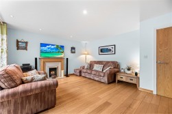 Pentre Nicklaus Village, Llanelli