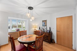 Pentre Nicklaus Village, Llanelli