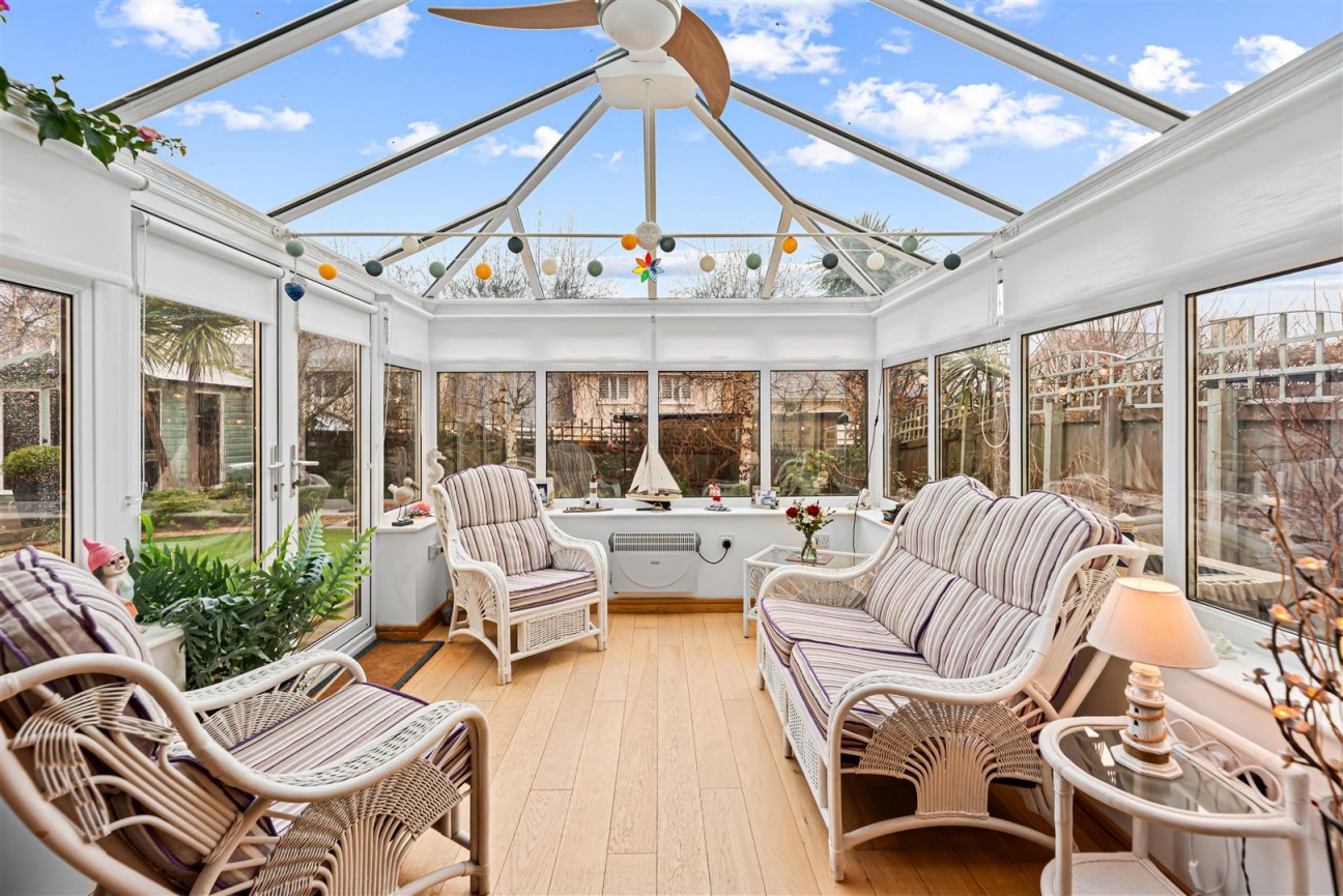 Pentre Nicklaus Village, Llanelli