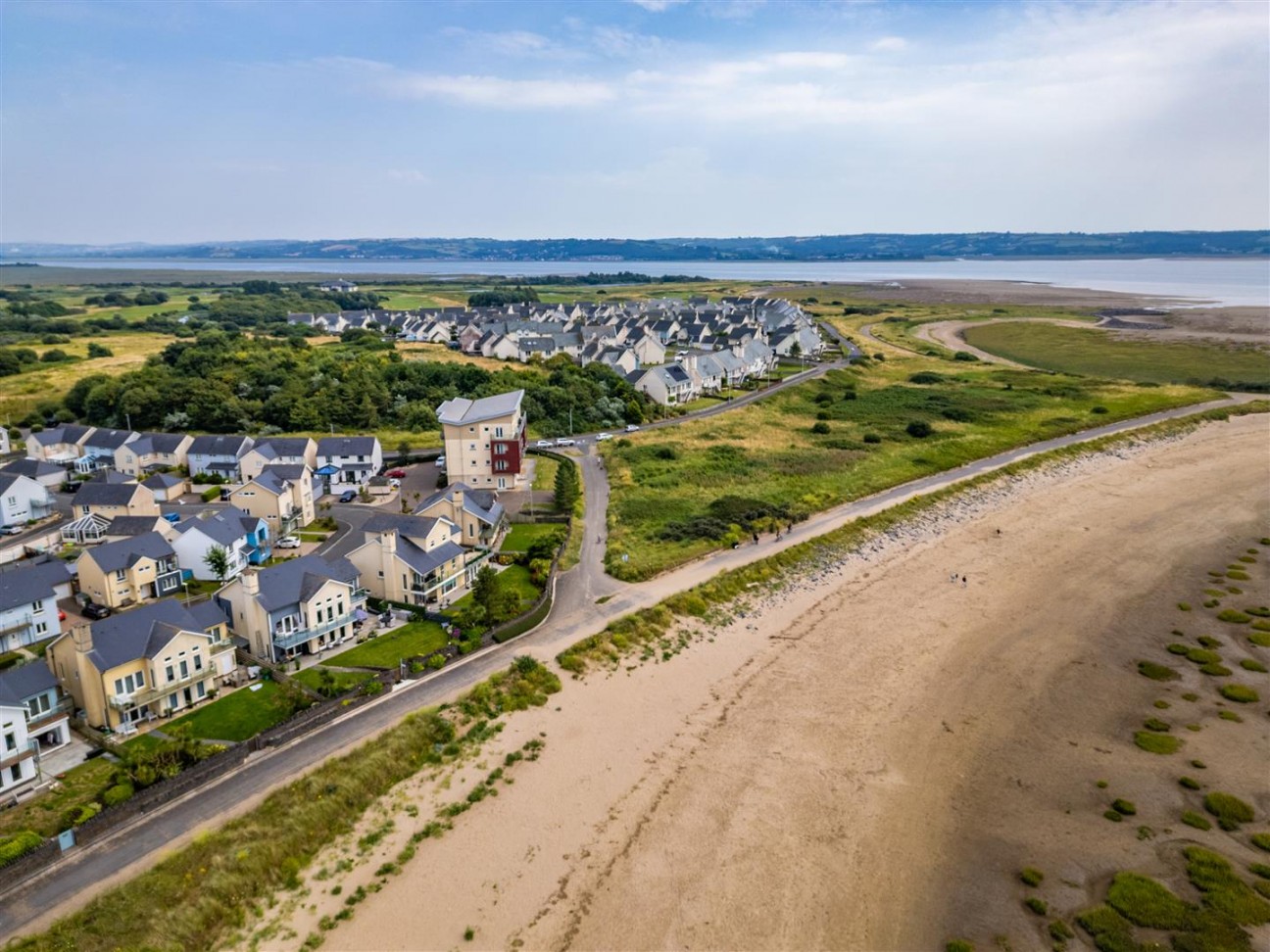 Pentre Nicklaus Village, Llanelli
