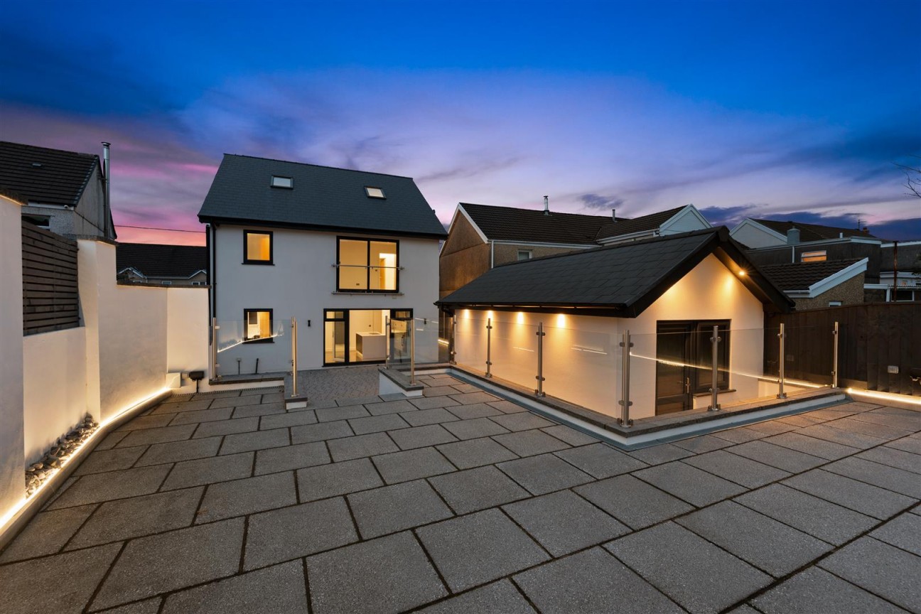 Tyn Y Bonau Road, Pontarddulais, Swansea