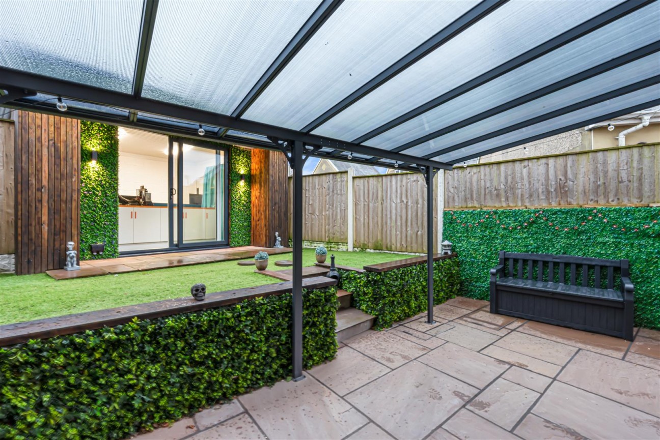 Emlyn Road, Mayhill, Swansea