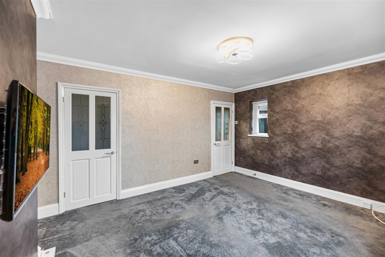 Emlyn Road, Mayhill, Swansea