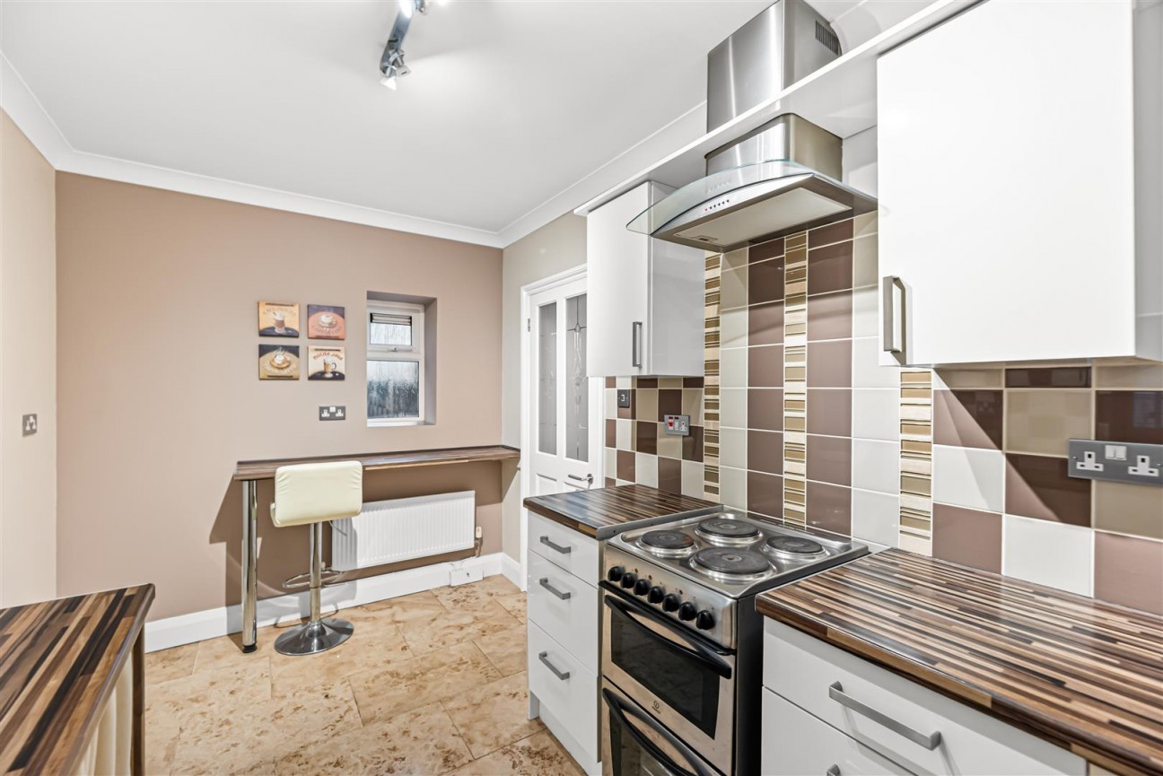 Emlyn Road, Mayhill, Swansea