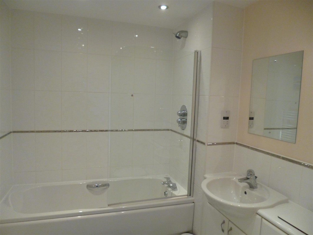 130 AltamarKings RoadMarinaSwansea