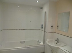 130 AltamarKings RoadMarinaSwansea