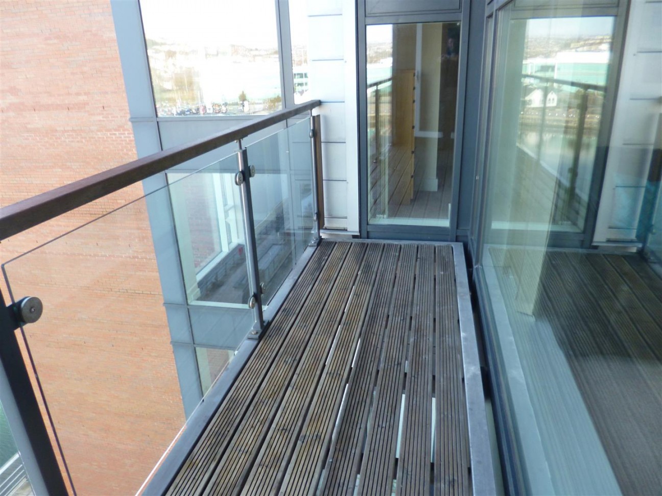 130 AltamarKings RoadMarinaSwansea