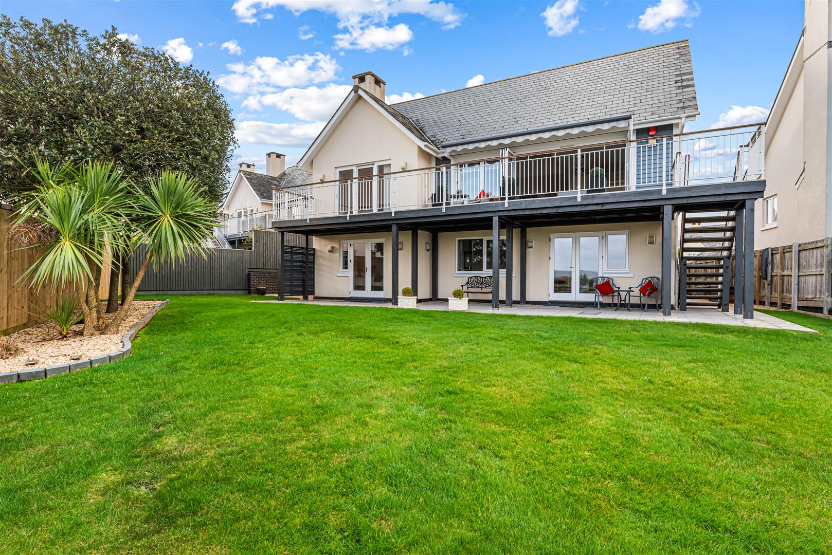 Pentre Nicklaus Village, Llanelli