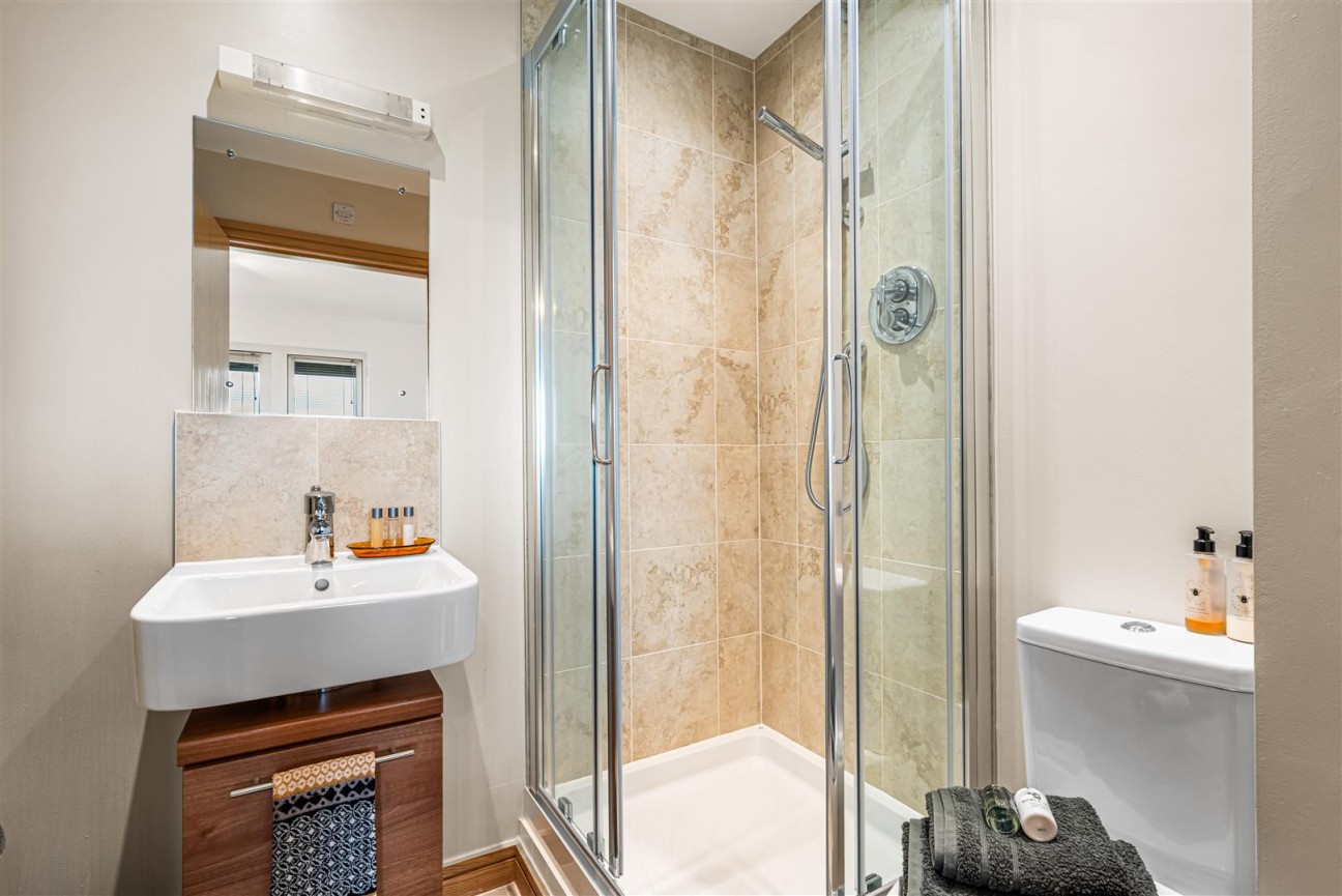 Pentre Nicklaus Village, Llanelli