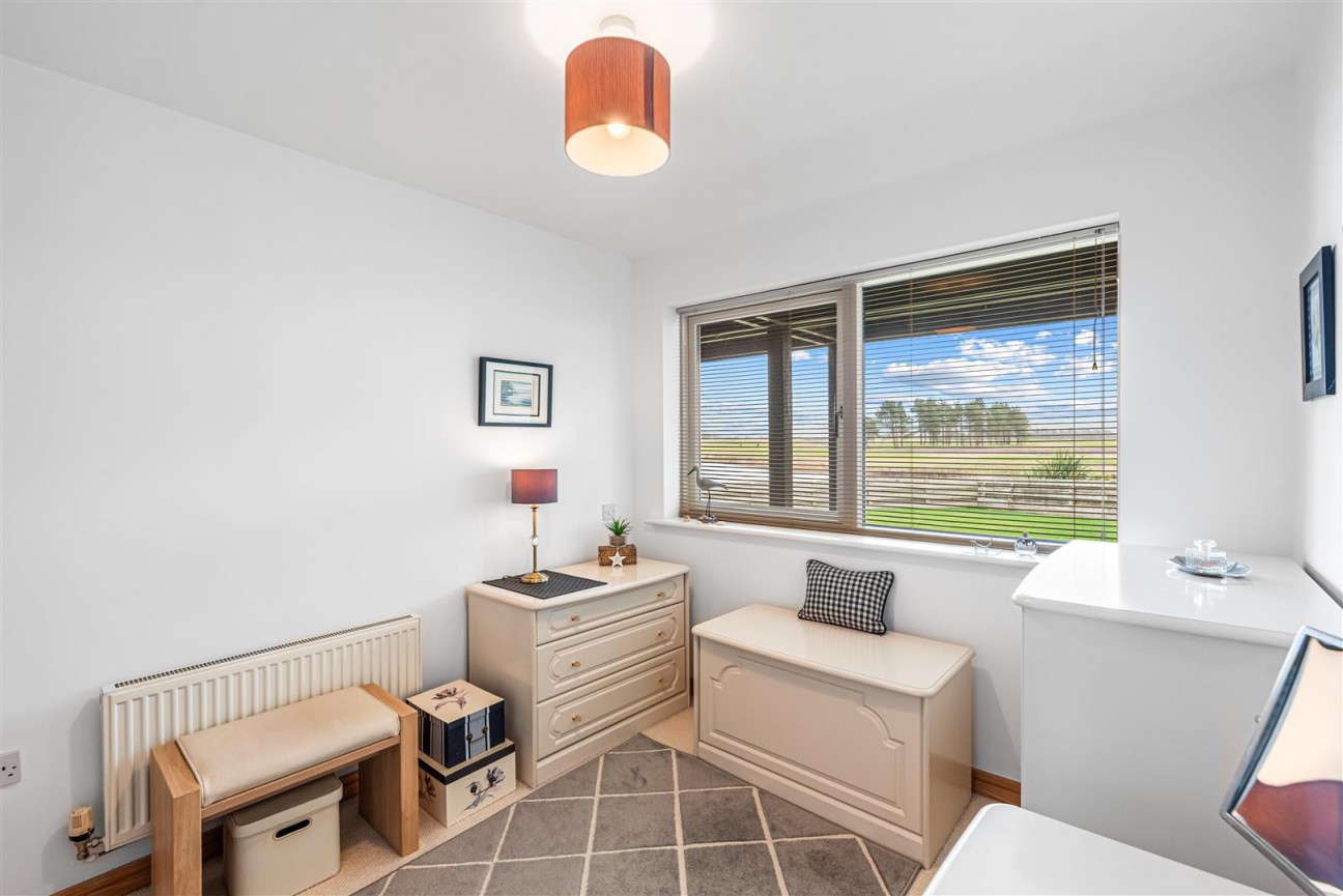 Pentre Nicklaus Village, Llanelli