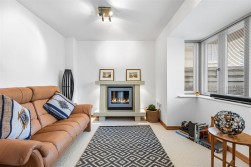 Pentre Nicklaus Village, Llanelli