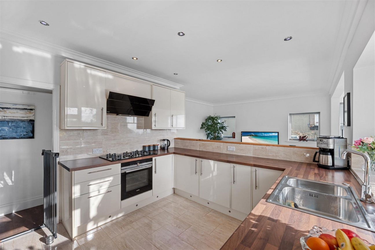 Hendrefoilan Road, Sketty, Swansea