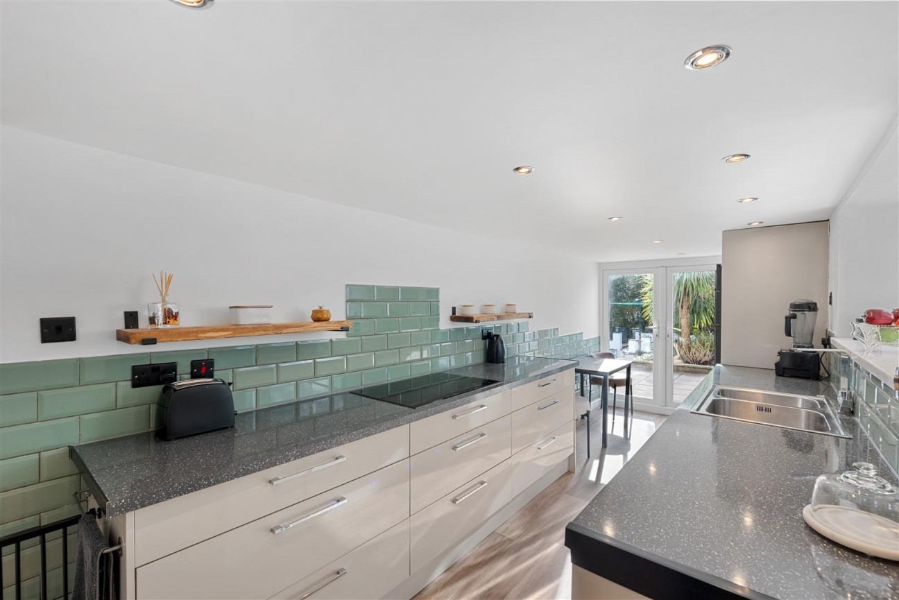 Hendrefoilan Road, Sketty, Swansea