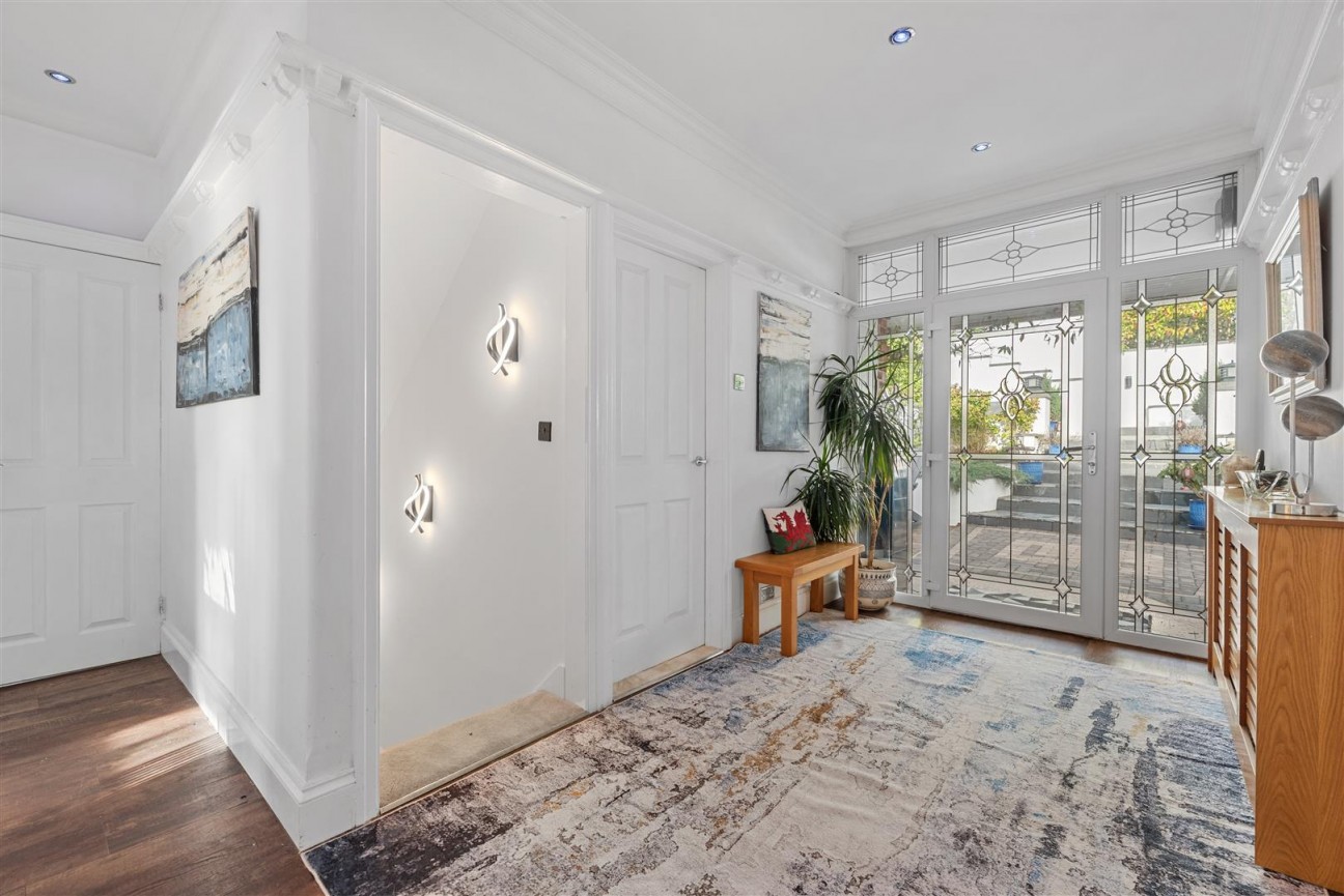 Hendrefoilan Road, Sketty, Swansea