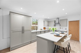 De La Beche Road, Sketty