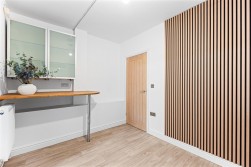 De La Beche Road, Sketty