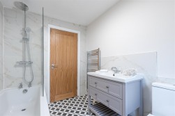 De La Beche Road, Sketty