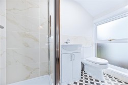 De La Beche Road, Sketty