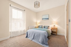 De La Beche Road, Sketty