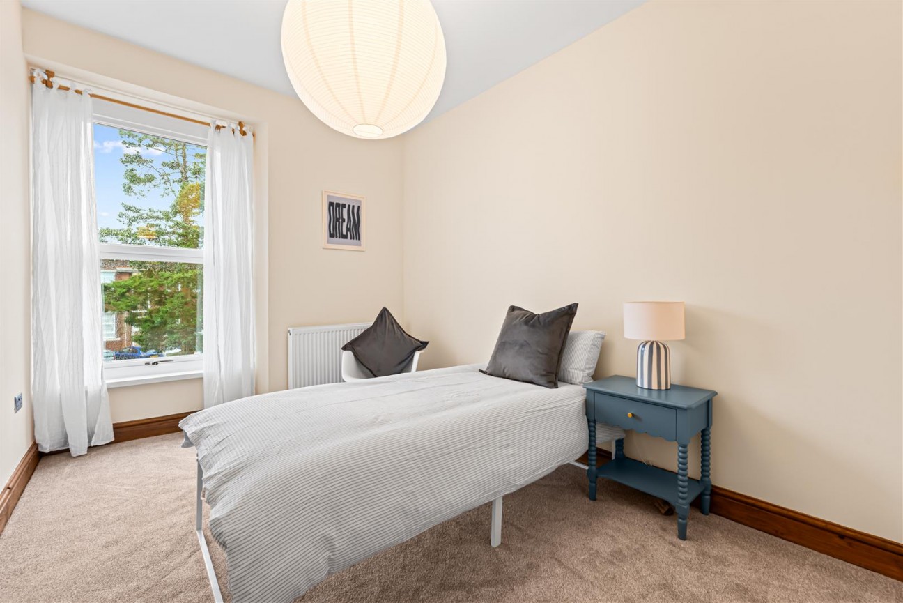 De La Beche Road, Sketty