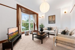 De La Beche Road, Sketty