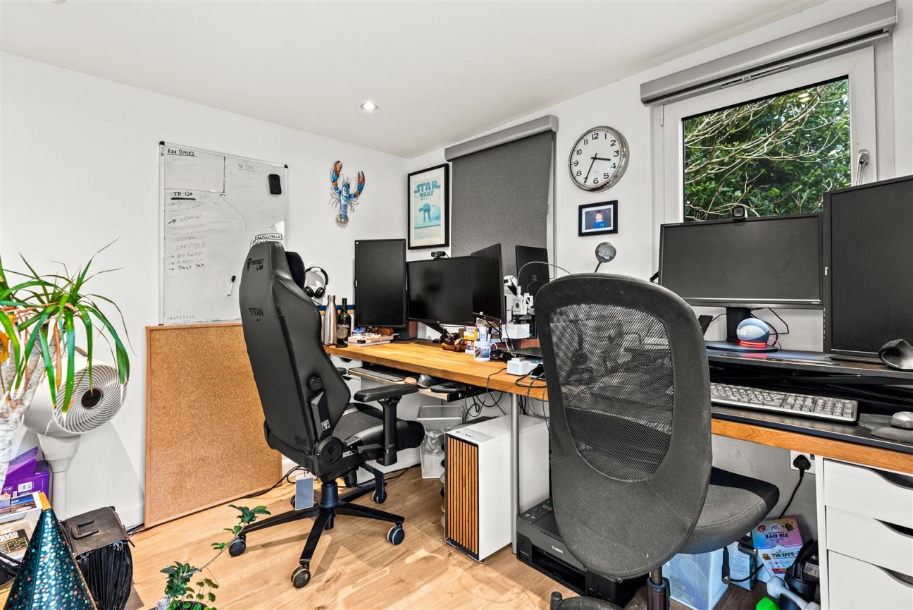 Heatherslade Close, Southgate, Swansea