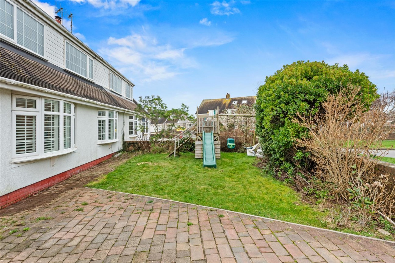 Heatherslade Close, Southgate, Swansea