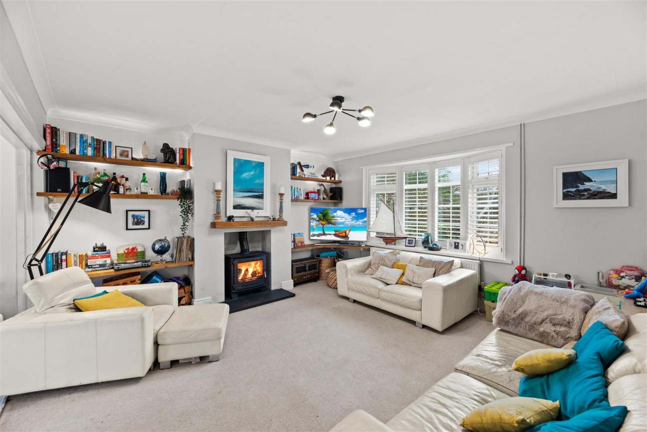 Heatherslade Close, Southgate, Swansea