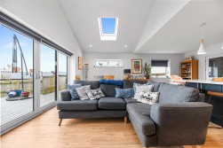 Melcorn Drive, Newton, Swansea