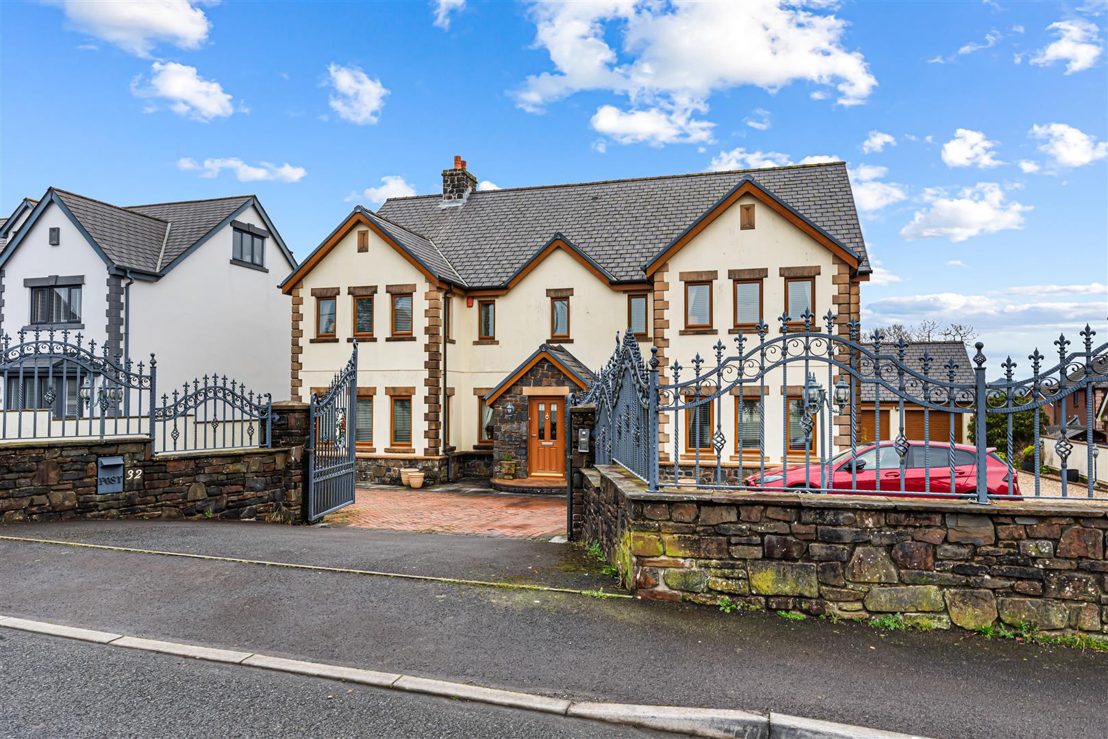 Heol Hen, Five Roads, Llanelli