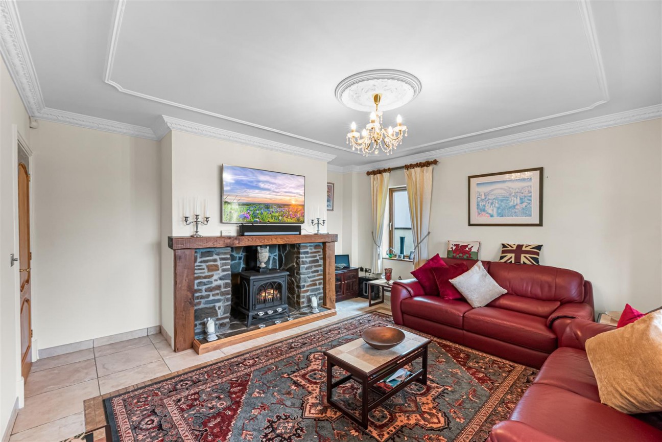 Heol Hen, Five Roads, Llanelli