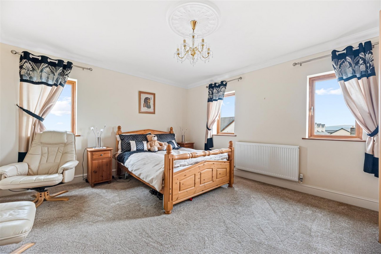 Heol Hen, Five Roads, Llanelli