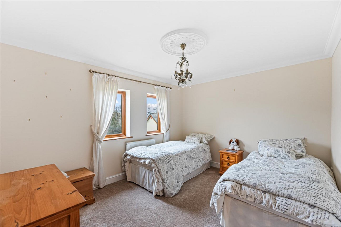 Heol Hen, Five Roads, Llanelli