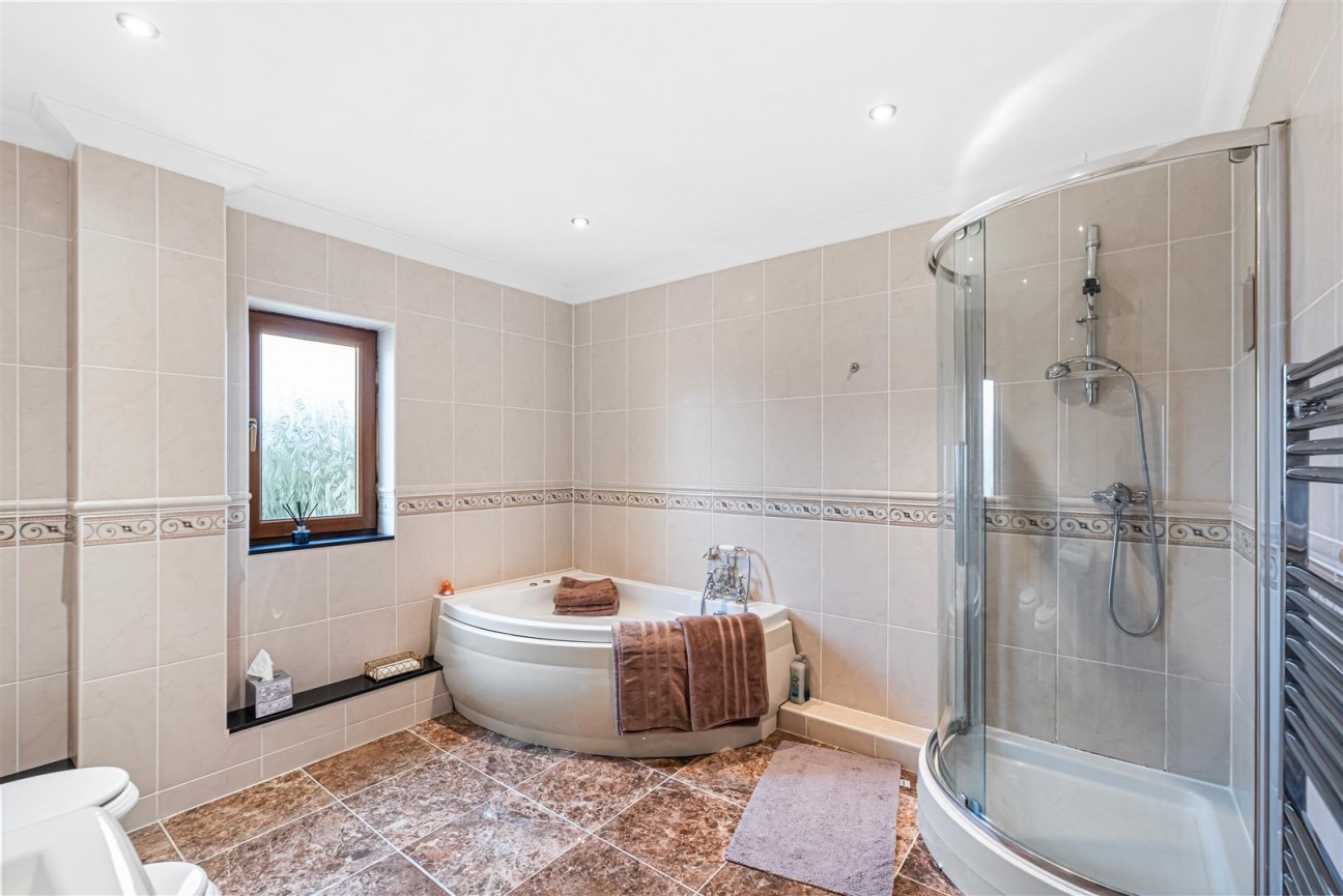 Heol Hen, Five Roads, Llanelli