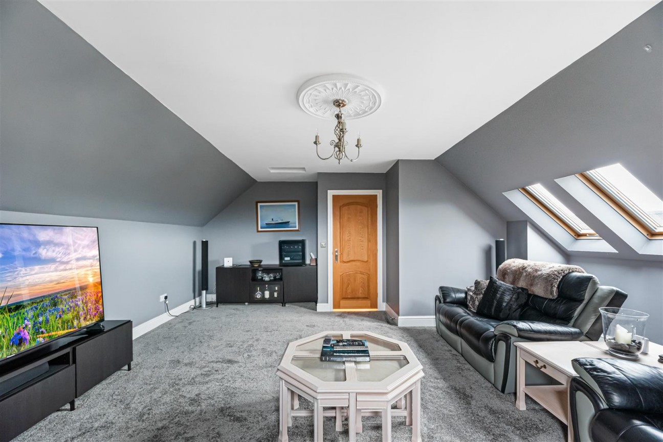 Heol Hen, Five Roads, Llanelli